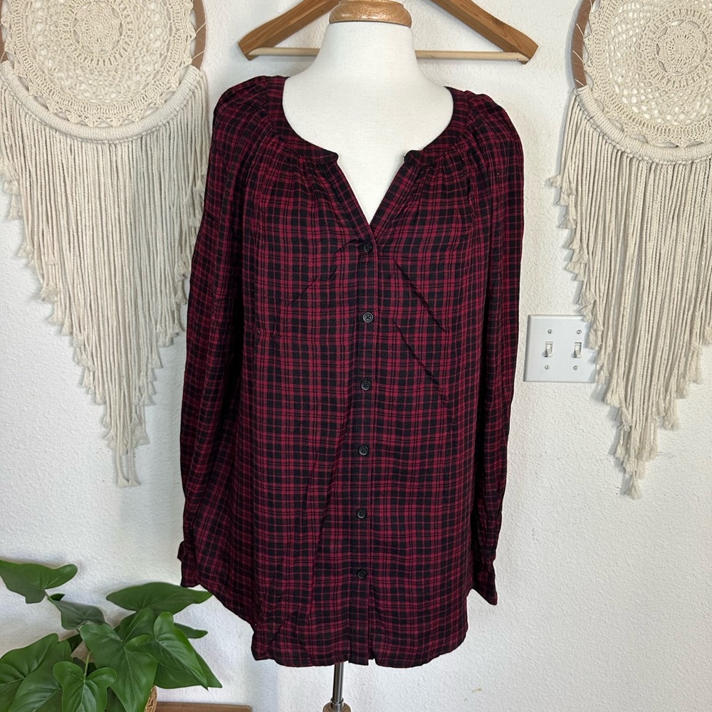 Beach lunch lounge black and red long sleeve blouse XL